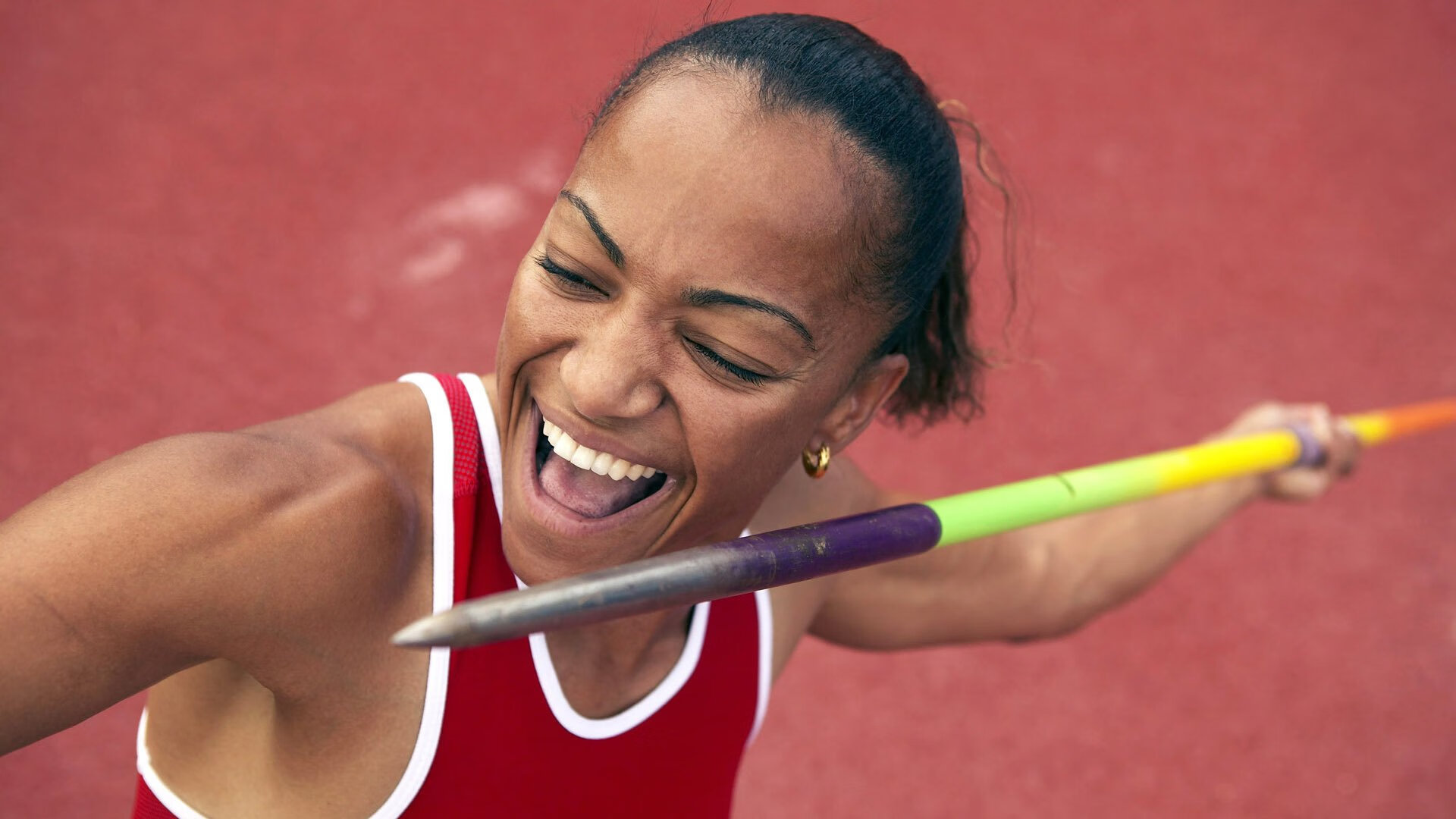 乐鱼app-老鹰队球员训练积极性提升，老鹰队人员