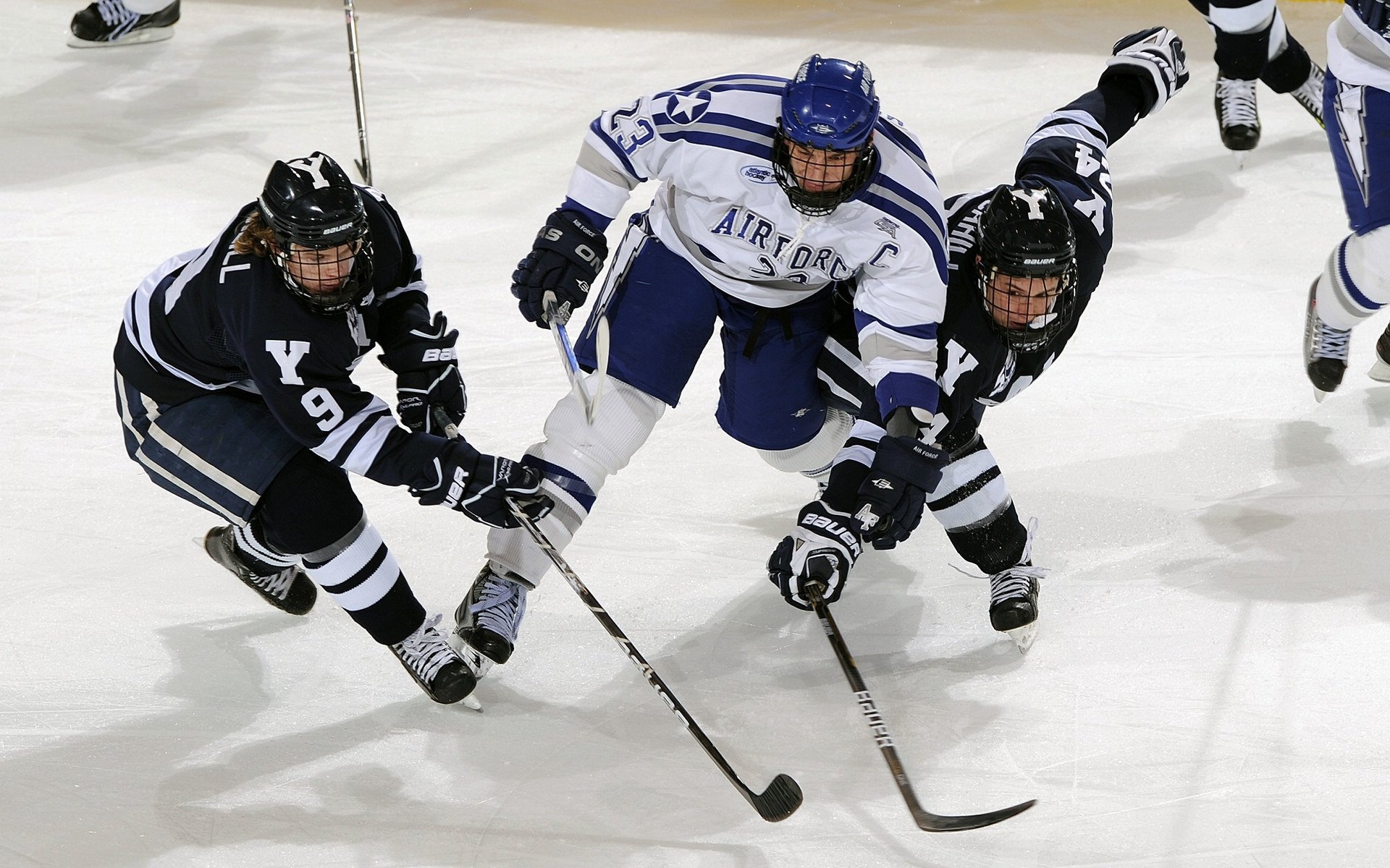 《比拼智慧：策略型游戏成为电竞新宠》，策略游戏比赛